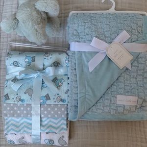 ❤️SOLD❤️ Baby Boy Blanket Bundle